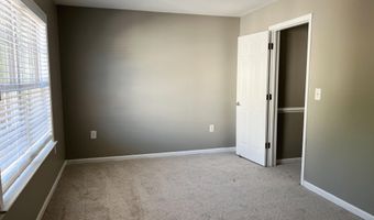 373 Still Water Cir, Boiling Springs, SC 29316