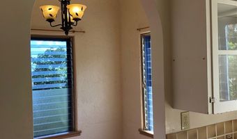 3916 Sierra Dr, Honolulu, HI 96816