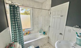 7538 MORNINGSIDE Dr NW, Washington, DC 20012