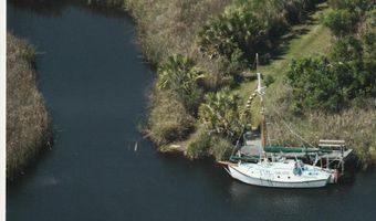 341 Smith Rd, Apalachicola, FL 32320