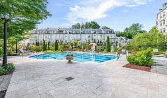 8111 RIVER Rd #131, Bethesda, MD 20817