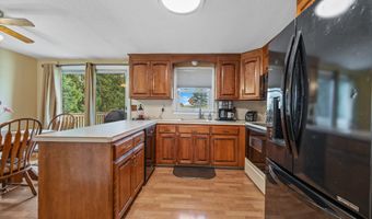 272 Westwoods Ter, Bristol, CT 06010
