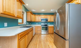 117 4th St NW, Altoona, IA 50009