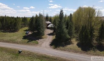 4450 Golden Eagle Dr, Ashton, ID 83420