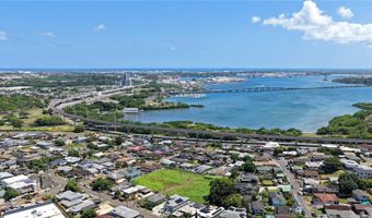 99-147 Mikalemi St, Aiea, HI 96701