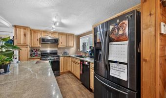 114 Bayview Rd, Athol, ID 83801