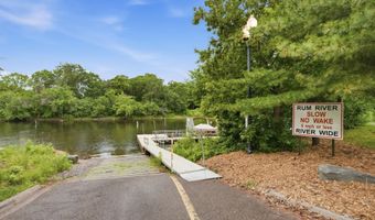 1610 Riverspointe Ct, Anoka, MN 55303