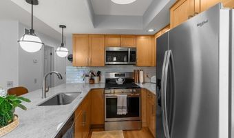 78 Valley Green Ct A, North Providence, RI 02904