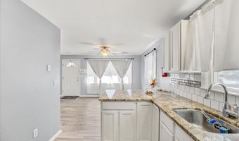 215 Laurel Dr, Bayville, NJ 08721
