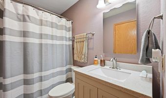322 Summit St, Belle Fourche, SD 57717