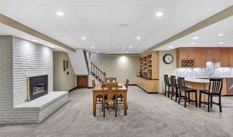 118 Lakeland Dr, Adams Twp., PA 16046