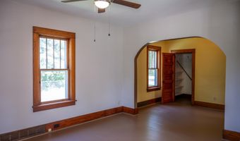 132 S Walker St, Adams, WI 53910