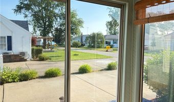 2033 Highland Ave, Ashtabula, OH 44004