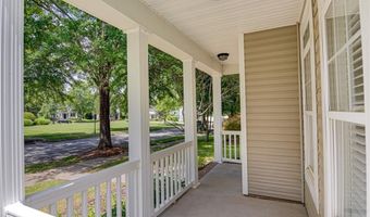 176 Town Park Dr, Advance, NC 27006
