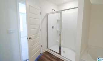 305 CREEK BEND Ln, Alabaster, AL 35007