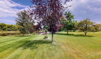 1906 Greenwood Dr, Albert Lea, MN 56007