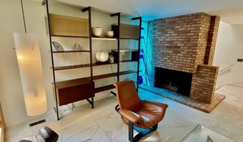 2707 Englave Dr, Ann Arbor, MI 48103