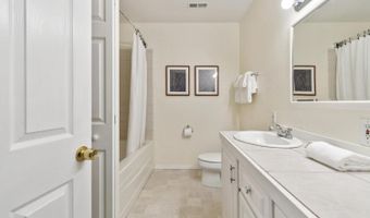 1039 Stevenson St, Santa Rosa, CA 95404