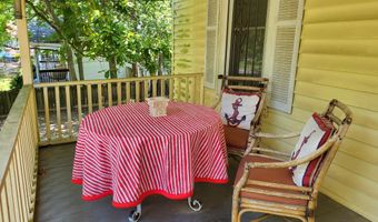 318 Chesterfield St N, Aiken, SC 29801