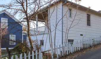 1362 Bush St, Angels Camp, CA 95222