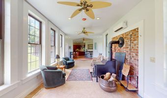 341 Turkey Farm Rd, Benson, VT 05731