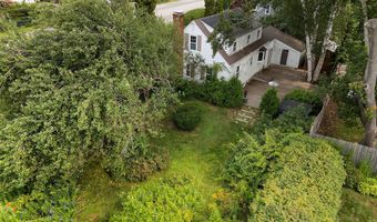 17 US Route One, Falmouth, ME 04105
