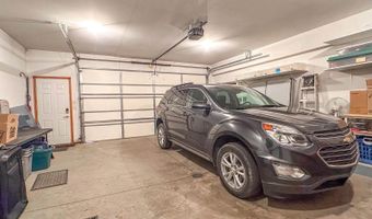 3015 Colorado Dr, Bismarck, ND 58503