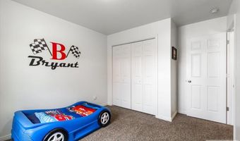 967 Clara Ct, Ammon, ID 83406