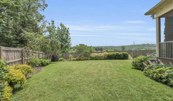 9902 Meadowstone Dr, Apison, TN 37302