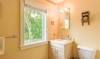 20 B Springbrook Dr, Belfast, ME 04915