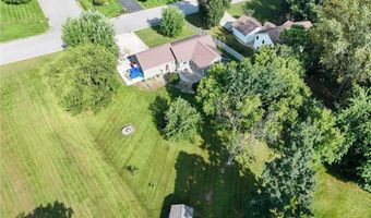 901 Geneva Dr, Alexandria, MN 56308