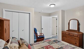 1424 Ash St, Alexandria, MN 56308