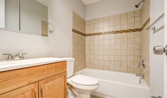 7530 WESTLAKE Ter 45, Bethesda, MD 20817