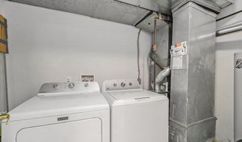 2765 Barclay Way, Ann Arbor, MI 48105