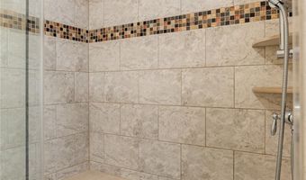 530 Crowfields Ln, Asheville, NC 28803