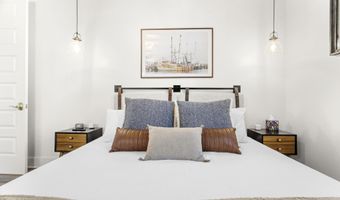 782 Water St, Biloxi, MS 39530