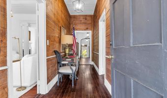 204 S Main St, Abbeville, SC 29620