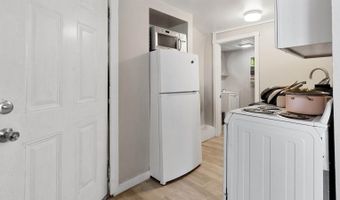 176 Court St, Bangor, ME 04401