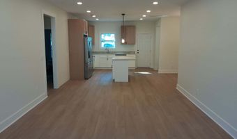 24 Sims St, Barnesville, GA 30204