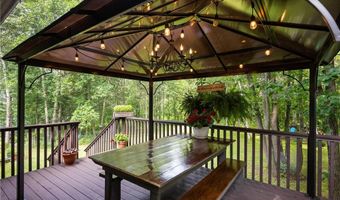 615 Woodsmen Dr NE, Alexandria, MN 56308