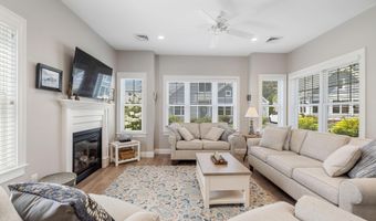 5 Ranger Ln, Arundel, ME 04046