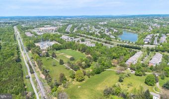 43537 GRAVES Ln, Ashburn, VA 20147