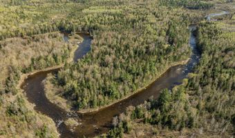 1 Judges Point Rd, Abbot, ME 04406