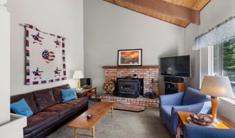 2232 Silver Dr, Arnold, CA 95223