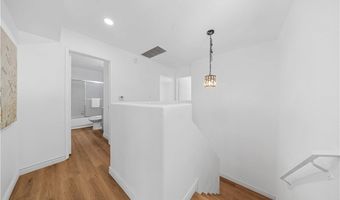 105 S Marguerita Ave A, Alhambra, CA 91801
