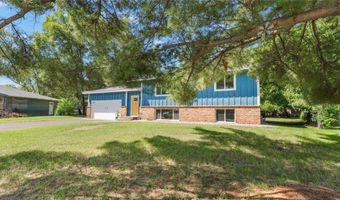 1006 Grant St, Anoka, MN 55303