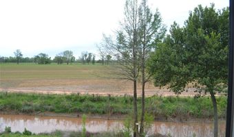 212 Gray St, Belcher, LA 71004