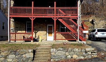 73 Woodbridge Ave, Ansonia, CT 06401