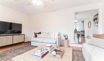 25 Stony Brook Dr, Cranston, RI 02920