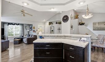 803 Streiff Ln, Ballwin, MO 63011